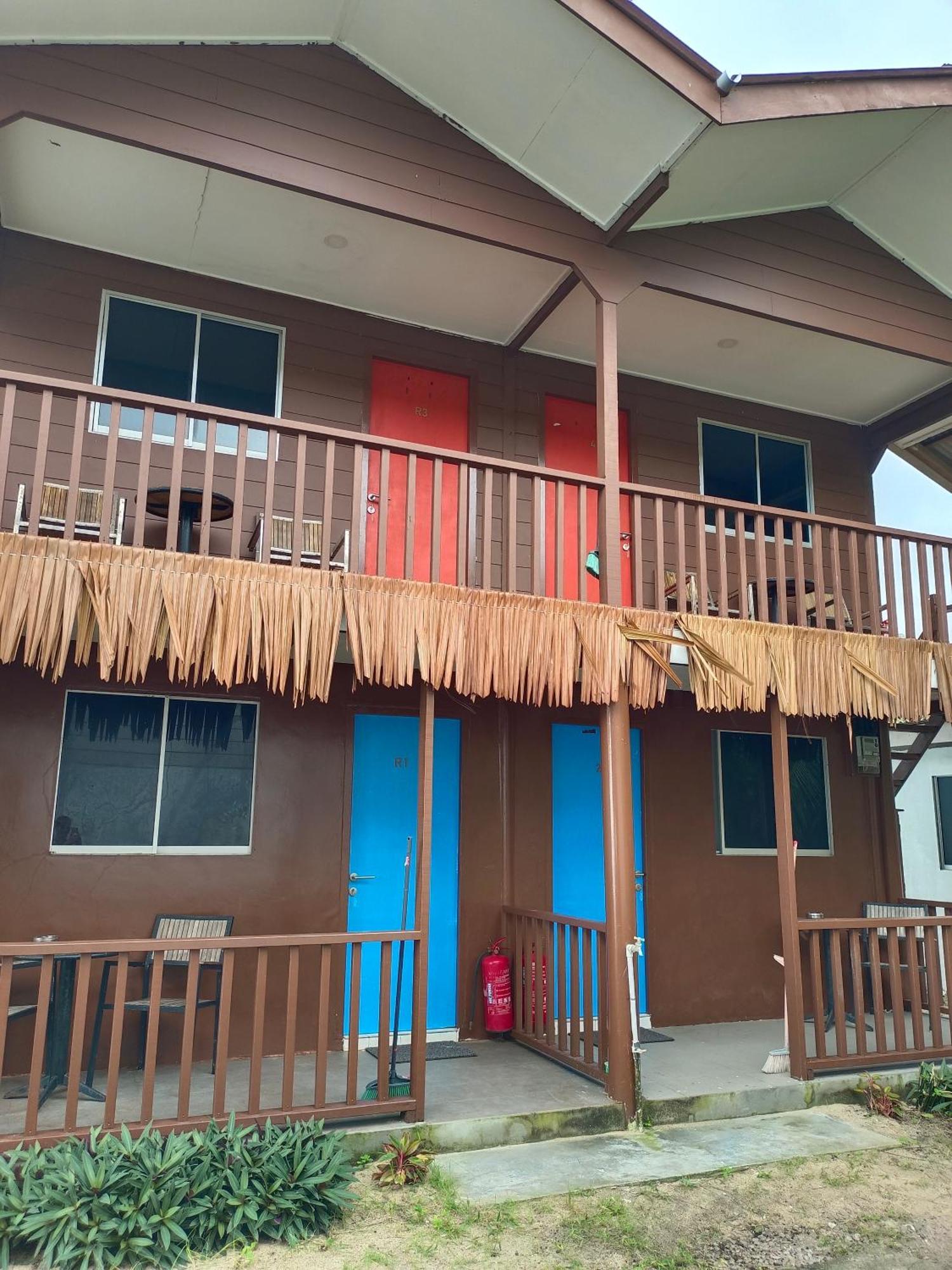 Tiongman Scubadive & Lodge Kampong Juara Ngoại thất bức ảnh