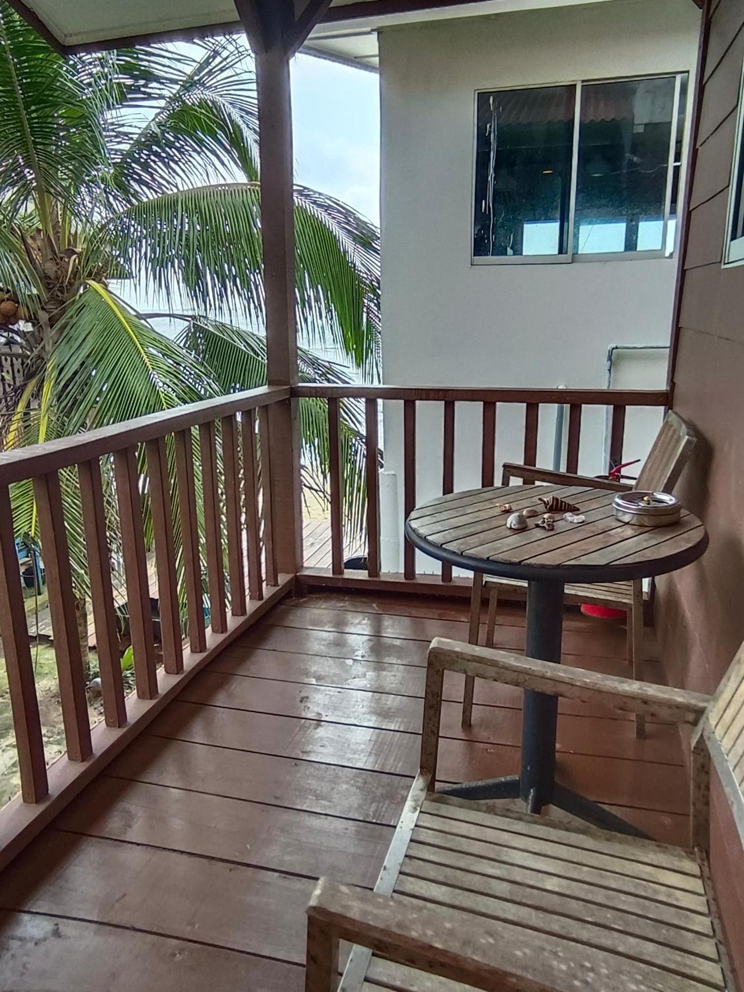 Tiongman Scubadive & Lodge Kampong Juara Ngoại thất bức ảnh