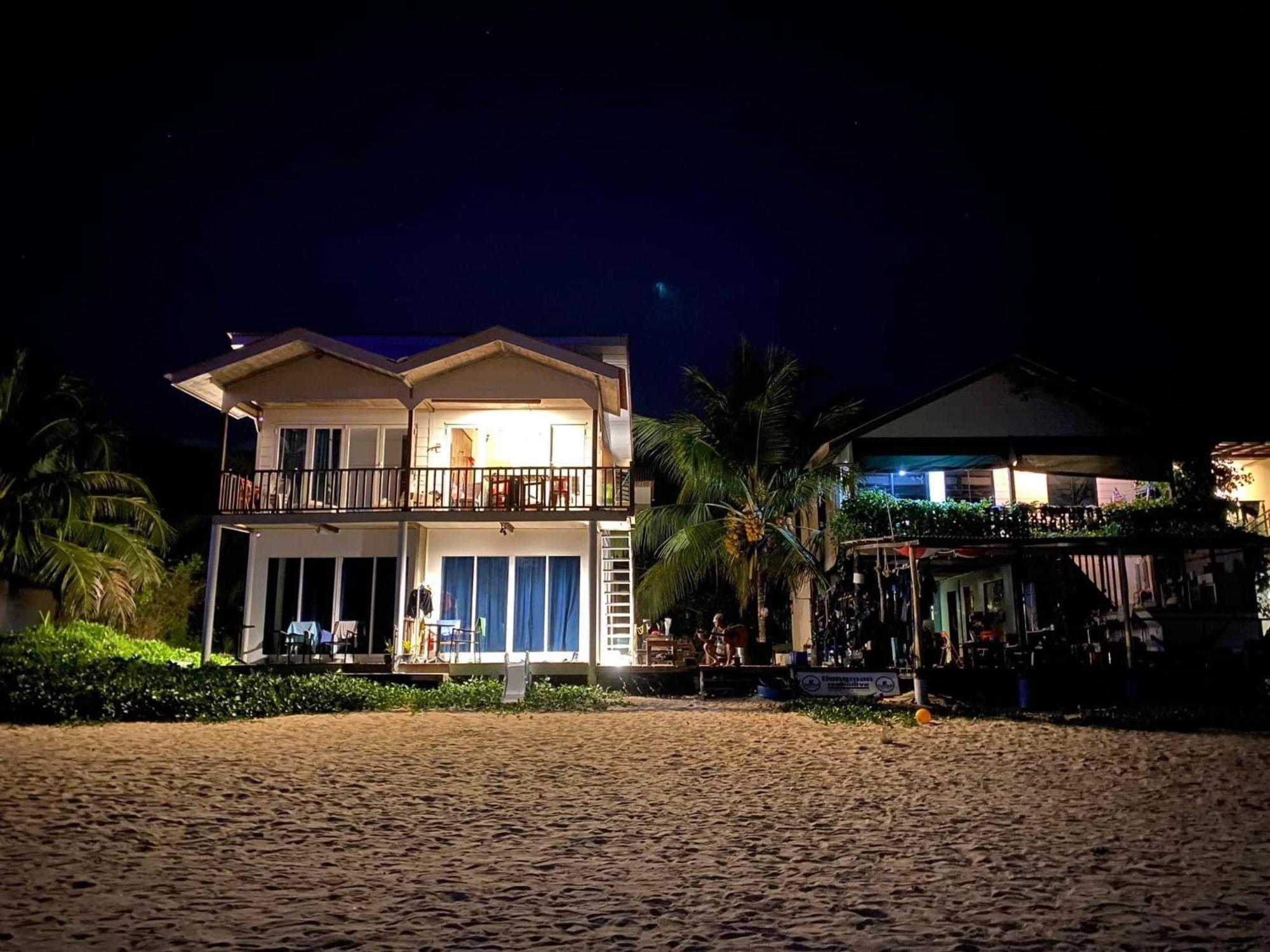 Tiongman Scubadive & Lodge Kampong Juara Ngoại thất bức ảnh